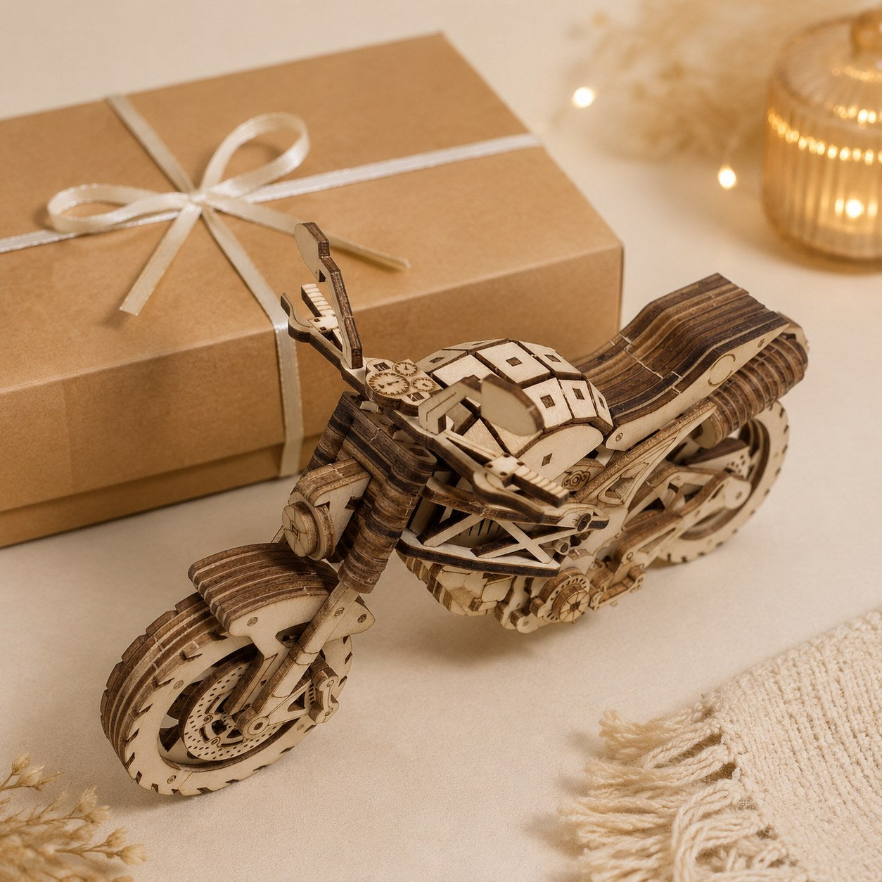 Cruiser motorcycle wooden model kit displayed next to a kraft gift box.